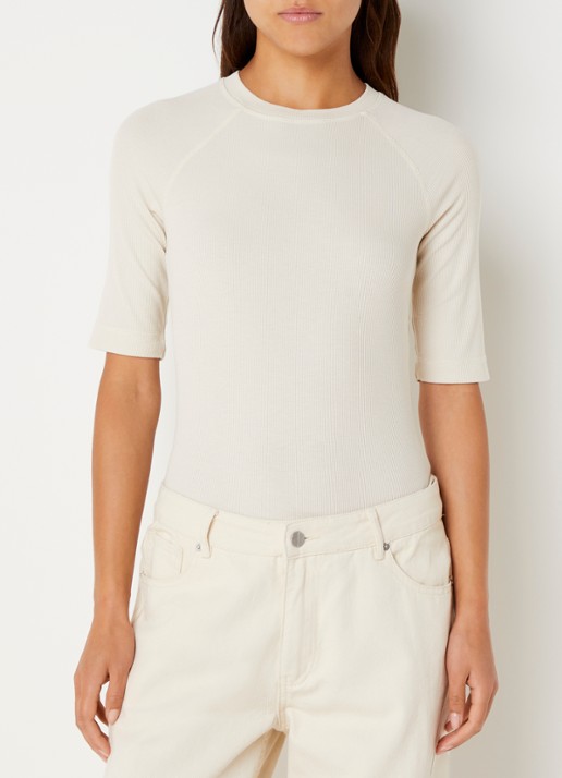 ROUGE EDIT Helena Mae top met ribstructuur - detail creme