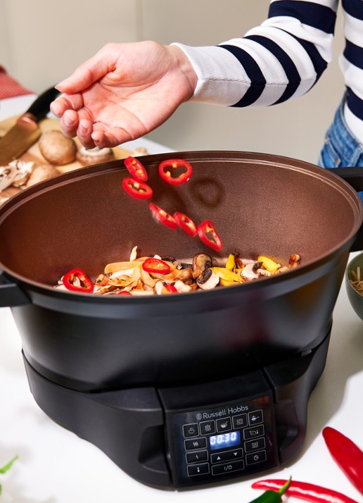 Russell Hobbs Good-to-go multicooker 28270-56 - detail zwart