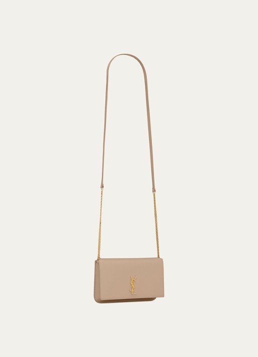 Saint Laurent Cassandre crossbody telefoonhoes van kalfsleer - detail 4 beige