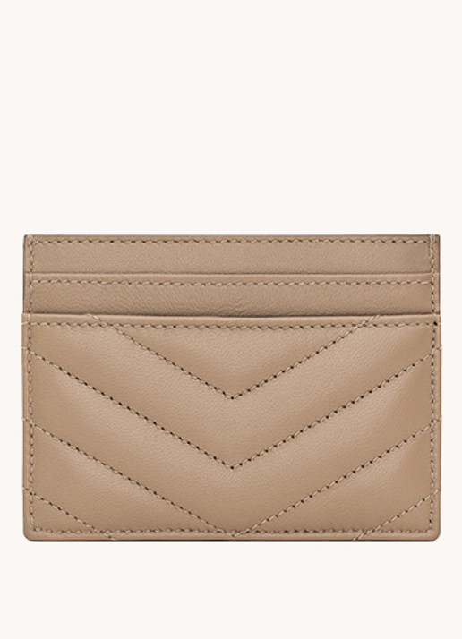 Saint Laurent Cassandre Matelassé pasjeshouder van quilted lamsleer - voorkant 2 zand