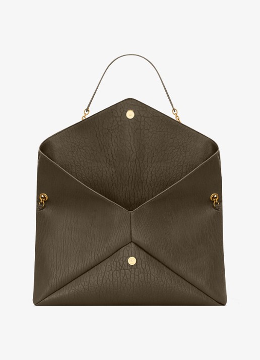Saint Laurent Cassandre XXL Envelope schoudertas van lamsleer - detail 4 donkerkhaki