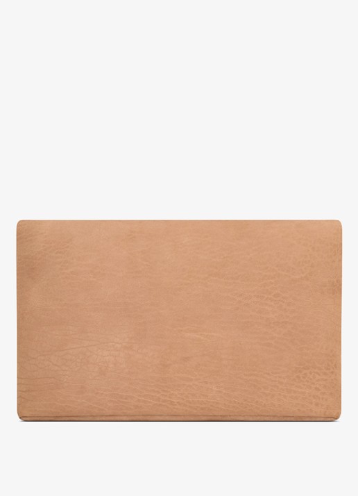 Saint Laurent Envelope Large clutch van lamsleer - achterkant lichtbruin