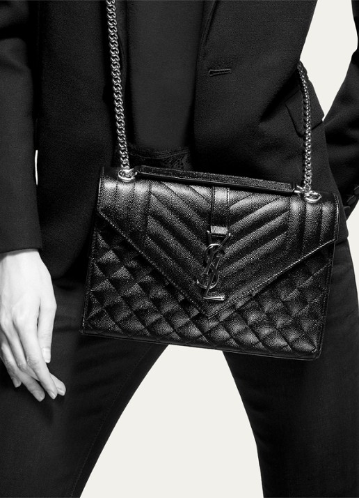 Saint Laurent Envelope Medium schoudertas van kalfsleer - detail 2 zwart