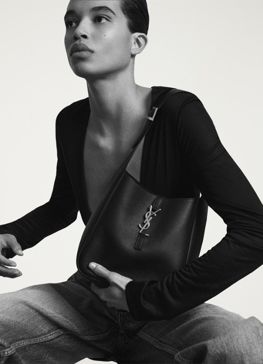 Saint Laurent Le 5 À 7 Supple Small schoudertas van kalfsleer - detail 5 bronsgroen