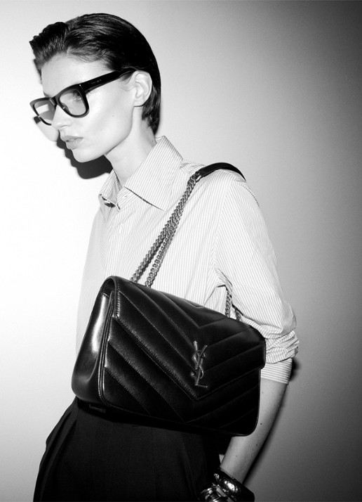Saint Laurent Loulou Medium schoudertas van lamsleer - detail 3 roestbruin