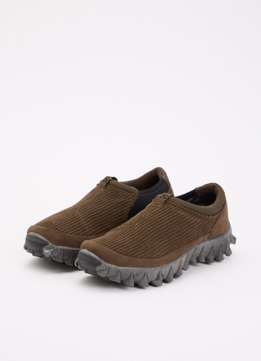Salomon Snowclog instapper van corduroy met details van suède - detail donkerbruin