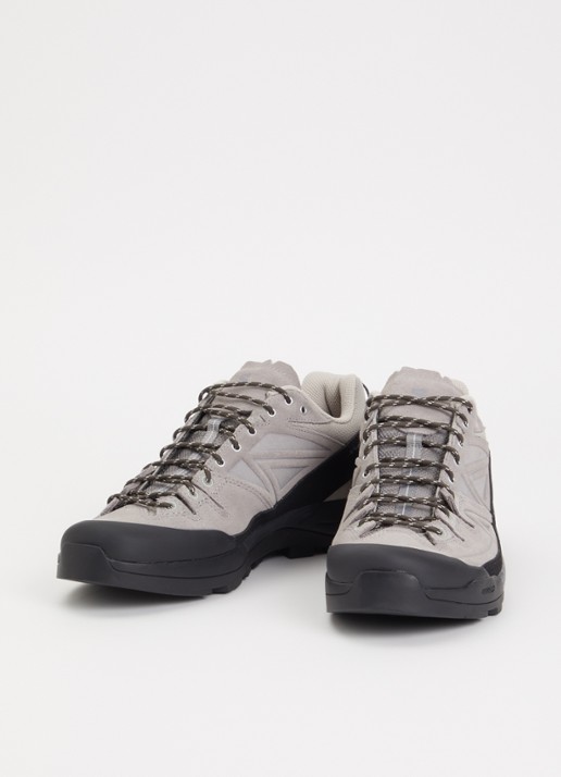 Salomon X-ALP sneaker met details van suède - detail grijs