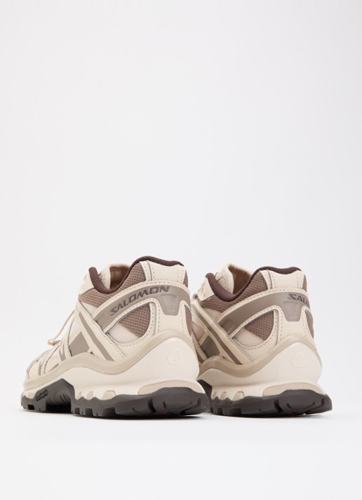 Salomon XT-Quest sneaker met mesh details - achterkant beige