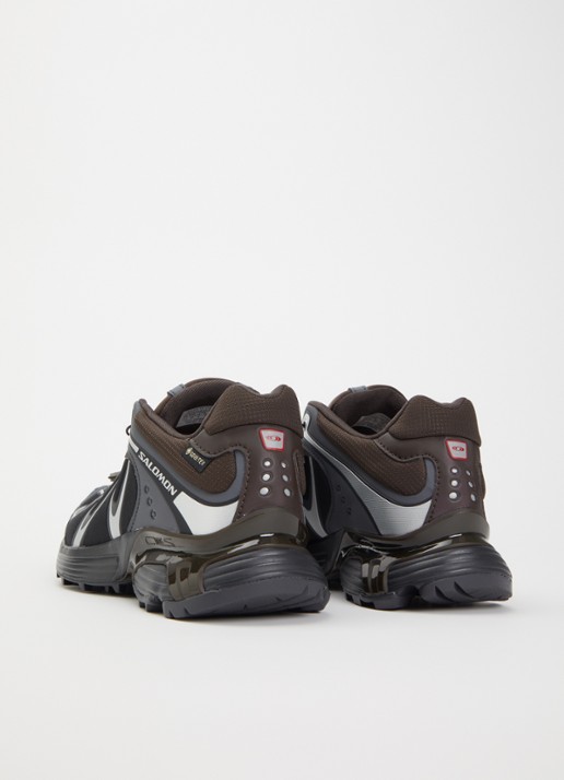 Salomon XT-Whisper Gore-Tex sneaker met mesh details - achterkant 2 donkerbruin