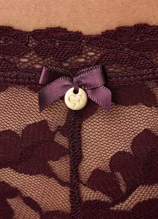Sam Friday Lacey shorty van kant  - detail 3 bordeauxrood