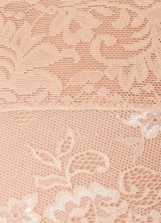 Sam Friday Pam slip van kant  - detail 5 zand