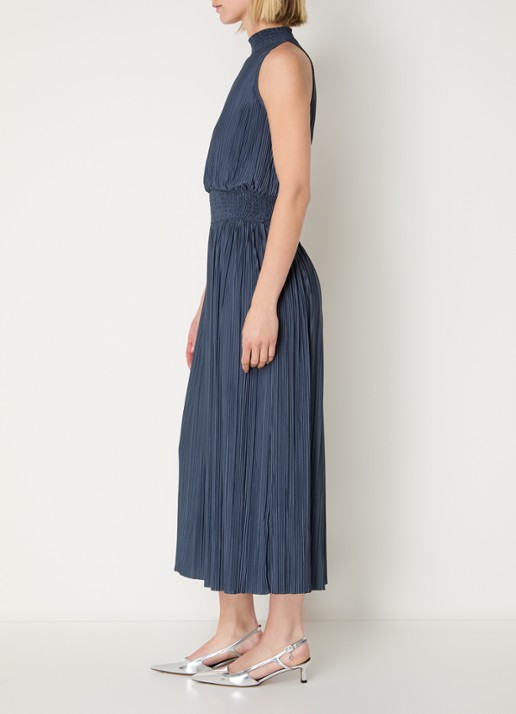 SAMSØE SAMSØE Uma midi halterjurk met plooidetail - voorkant 2 donkerblauw