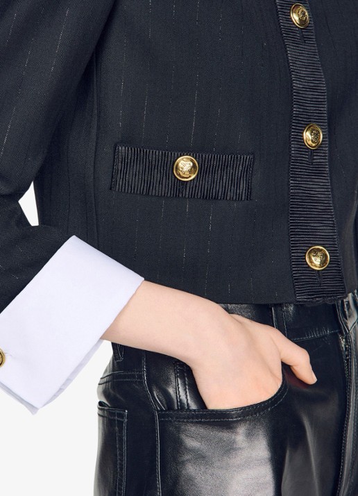 Sandro Cropped blazer in wolblend met lurex en krijtstreep - detail 6 zwart