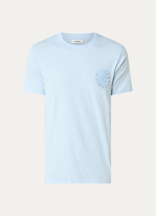 Sandro T-shirt met bloemborduring - voorkant 2 lichtblauw