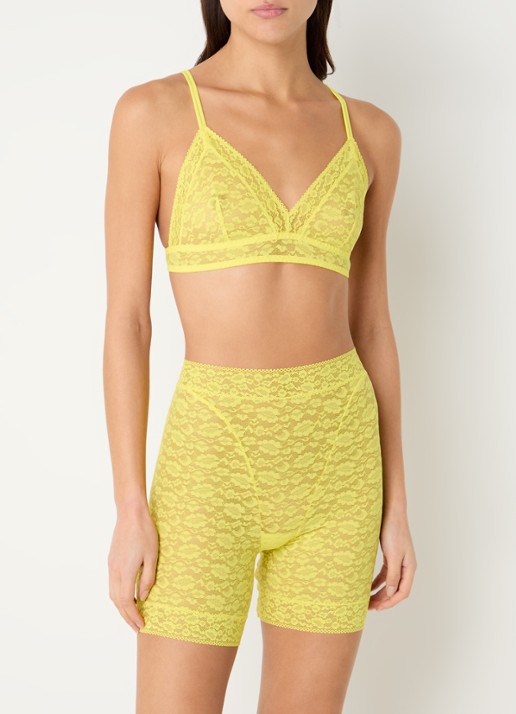 Sarda Cid  high waisted shorty van kant  - voorkant 5 geel