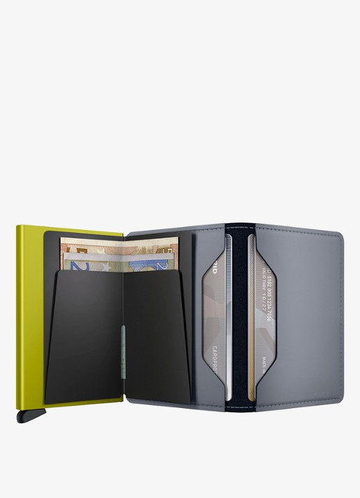 Secrid Slimwallet pasjeshouder van leer - detail 4 lichtgrijs