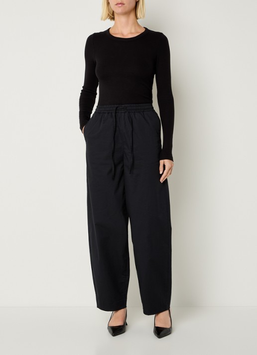 Selected Dianna longsleeve  met ribstructuur - voorkant 3 zwart