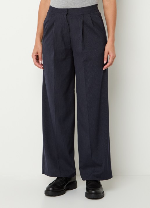 Sessùn High waist wide fit pantalon met plooidetail en krijtstreep - detail 2 donkerblauw