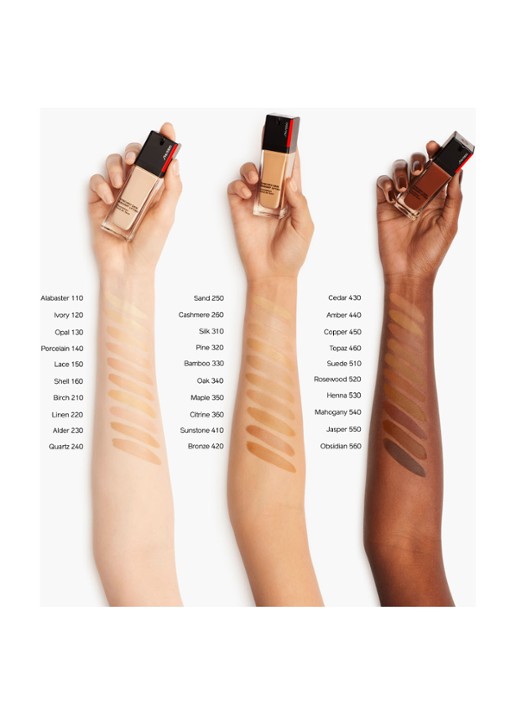 Shiseido Synchro Skin Radiant Lifting - vloeibare foundation - detail 4 410 sunstone