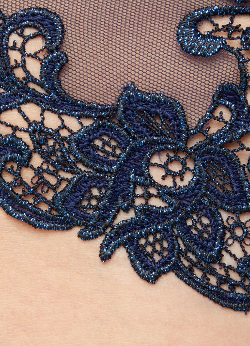Simone Pérèle Tanga van mesh met borduring - detail 3 donkerblauw