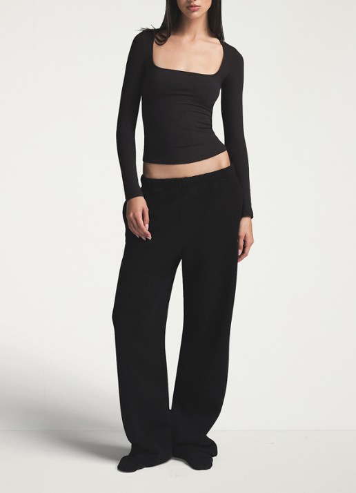 SKIMS Cotton Jersey longsleeve met rechthoekige hals - voorkant 2 zwart