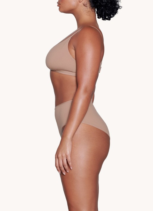 SKIMS Fits Everybody bralette zonder vulling - detail 4 lichtbruin