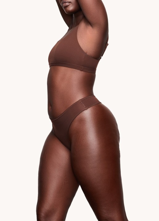 SKIMS Fits Everybody bralette zonder vulling - detail 3 donkerbruin