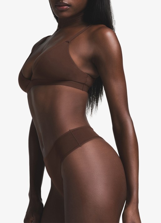 SKIMS Fits Everybody string - detail 2 chocoladebruin