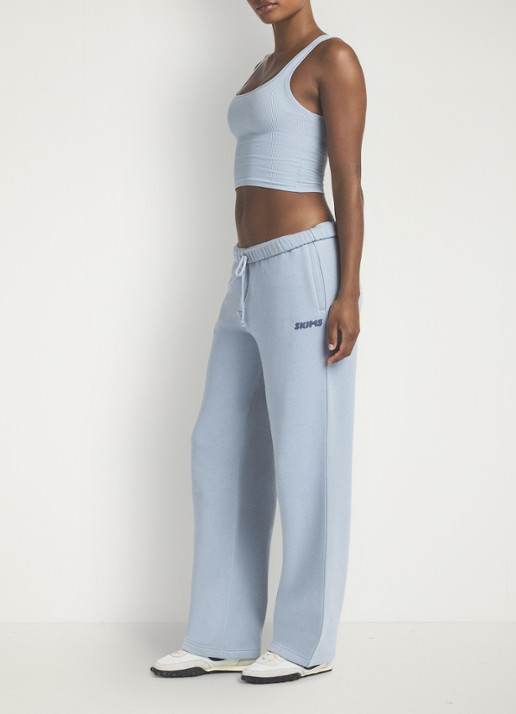 SKIMS Low waist straight fit joggingbroek met logo