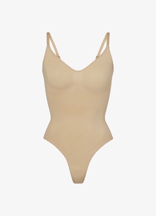 SKIMS Seamless Sculpt low back corrigerende body - voorkant 4 naturel