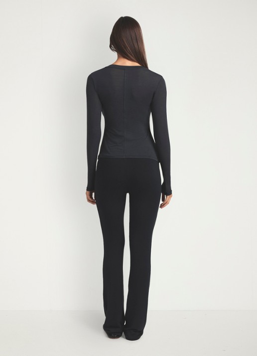 SKIMS Sheer Modal top in kasjmierblend - achterkant 3 onyx