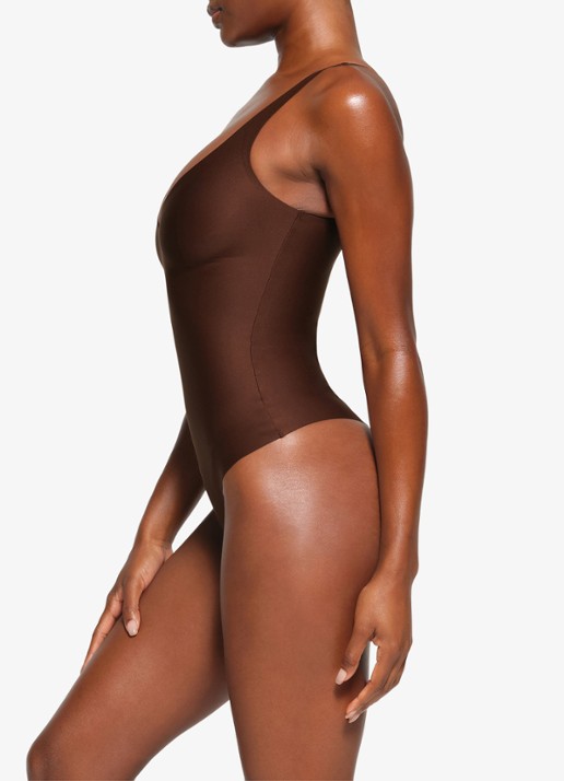 SKIMS Skims Body plunge stringbody - detail 4 chocoladebruin