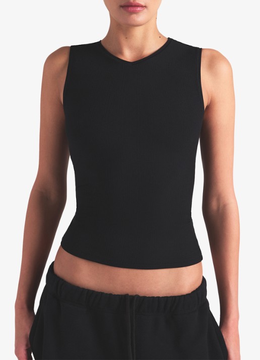 SKIMS Soft lounge V nek tank - detail 4 zwart