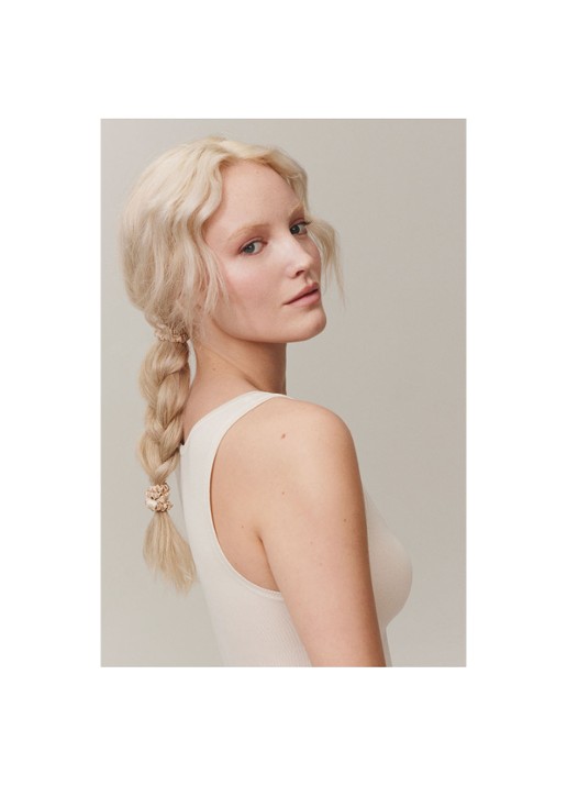 slip Pure Silk Skinny Scrunchies - zijden haarelastiek - detail 6 blonde