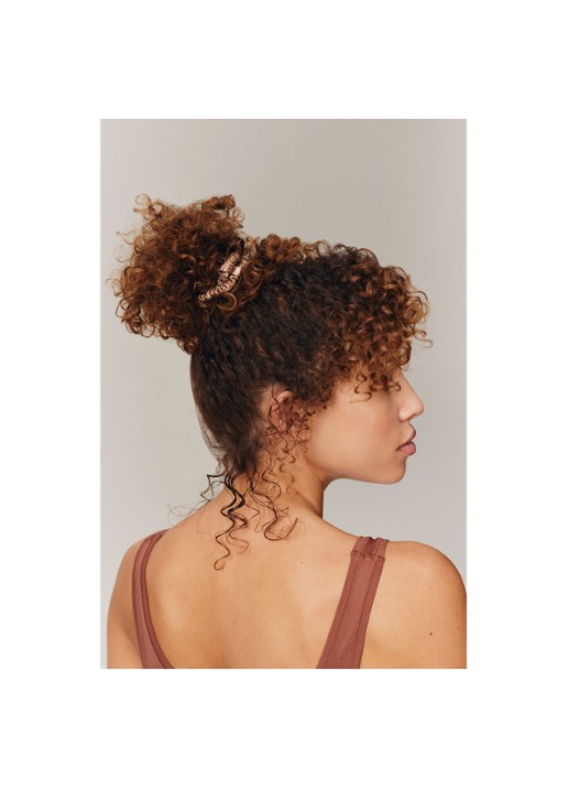 slip Pure Silk Skinny Scrunchies - zijden haarelastiek - detail 5 light brown