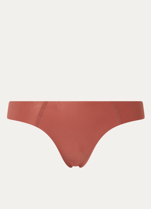 Sloggi Zero Feel 2.0 naadloze tanga - voorkant roodbruin