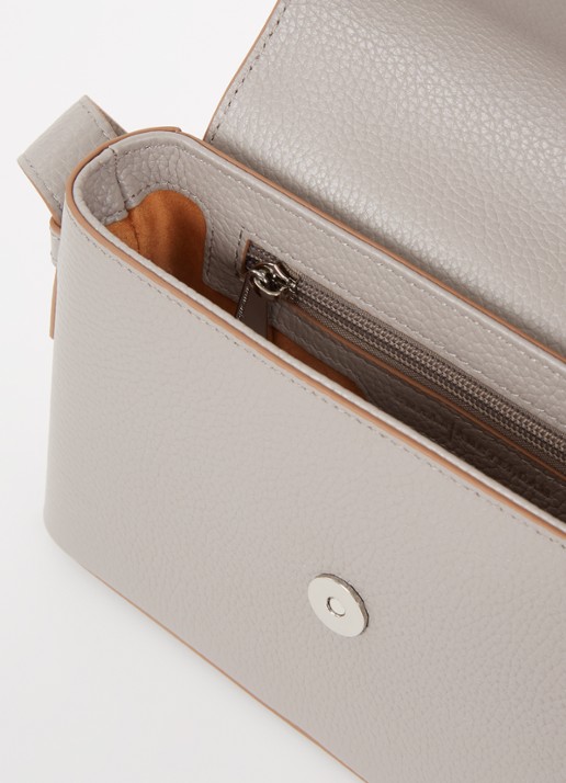 Smaak Megan crossbodytas van leer - detail taupe