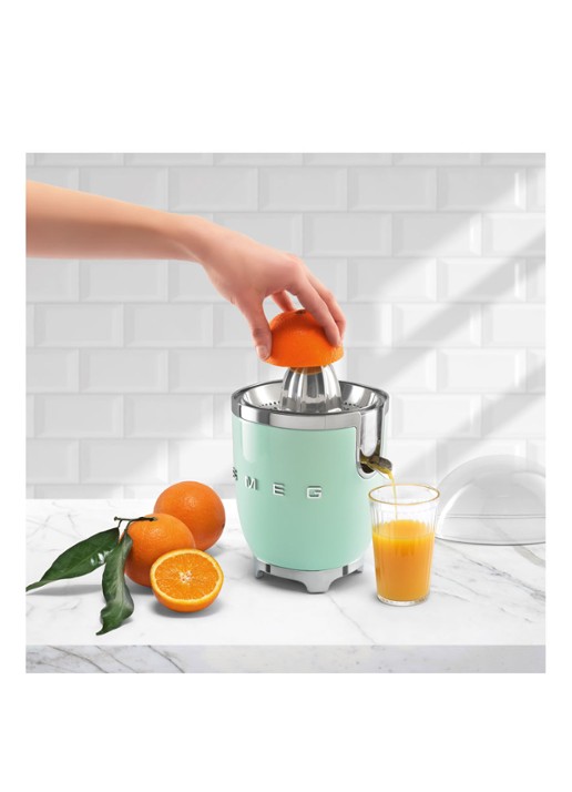 SMEG 50's Style citruspers CJF11PGEU - voorkant 4 watergroen