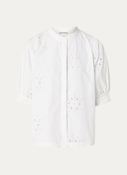 Sofie Schnoor Alessiasw blouse met broderie - voorkant gebroken wit