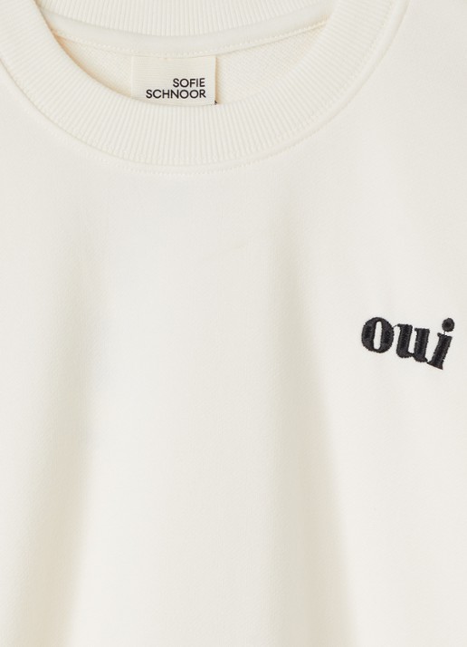 Sofie Schnoor Elisy sweater met borduring - detail gebroken wit