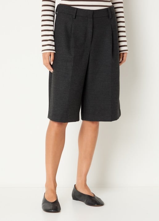 Sofie Schnoor Elsy high waist loose fit korte broek met plooidetail