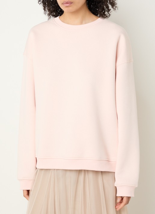 Sofie Schnoor Emi sweater met backprint - achterkant 3 lichtroze