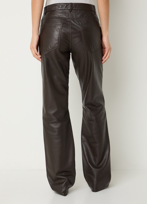 Sofie Schnoor Gatti high waist flared fit broek van imitatieleer - achterkant 5 donkerbruin
