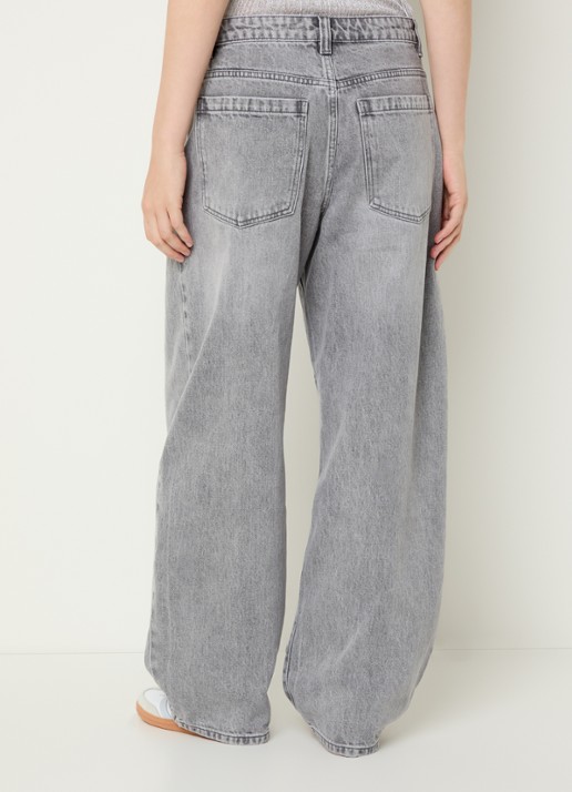 Sofie Schnoor Havana high waist wide leg jeans met steekzakken - achterkant grijs