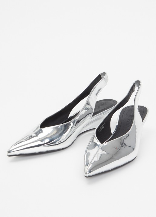 Sofie Schnoor Heldisw slingback van leer met metallic finish - detail 2 zilver