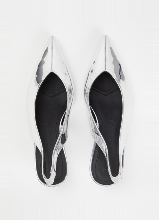 Sofie Schnoor Heldisw slingback van leer met metallic finish - detail 3 zilver
