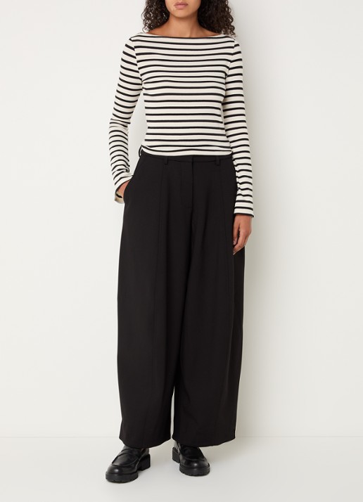 Sofie Schnoor Modena high waist wide fit pantalon met steekzakken - voorkant 3 zwart