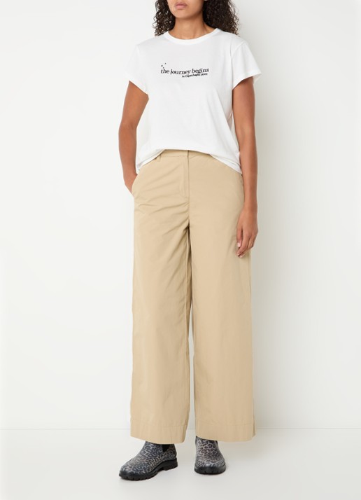 Sofie Schnoor Reine mid waist wide fit chino  - voorkant 2 zand