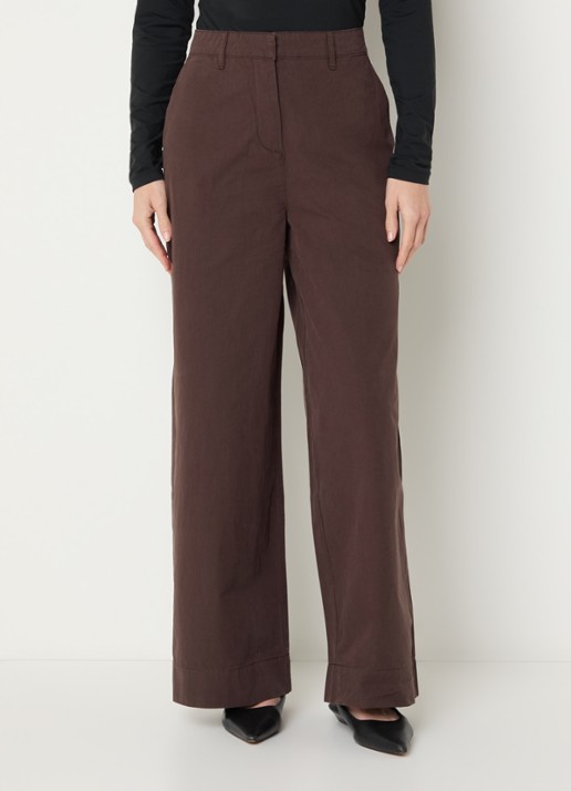 Sofie Schnoor Solas mid waist wide fit chino met steekzakken