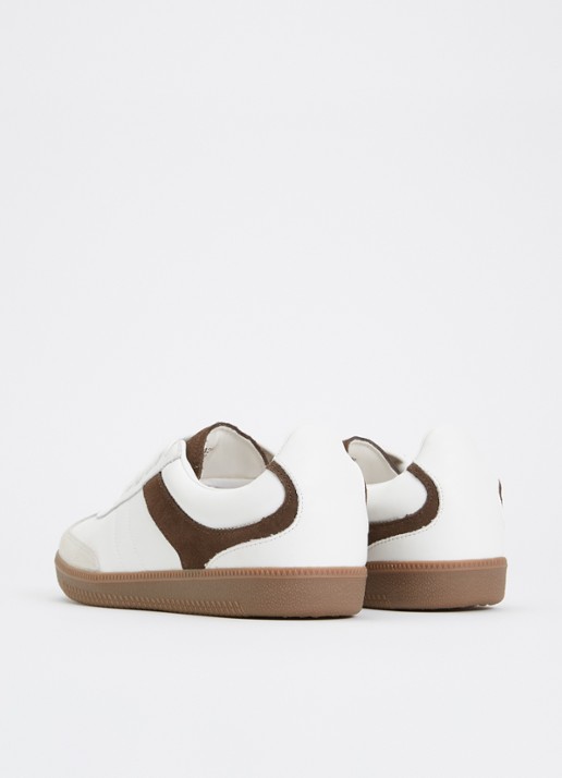 Sofie Schnoor T426 sneaker van leer - achterkant donkerbruin